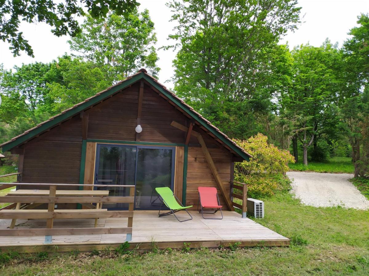 Camping Domaine De Senaud Albon Exteriör bild
